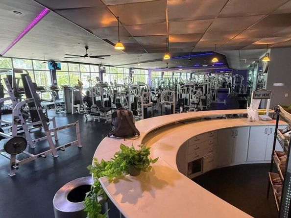 1000 West Ave 828, Miami Beach FL 33139