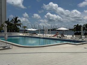 1000 West Ave 828, Miami Beach FL 33139