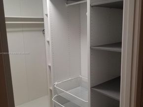 2500 Parkview Dr 2517, Hallandale Beach FL 33009