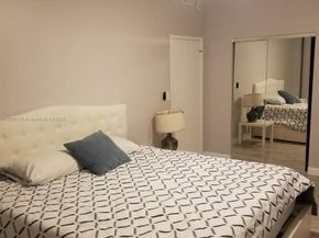 2500 Parkview Dr 2517, Hallandale Beach FL 33009