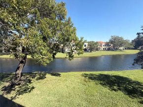 432 Lakeview Dr 201, Weston FL 33326