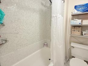 432 Lakeview Dr 201, Weston FL 33326