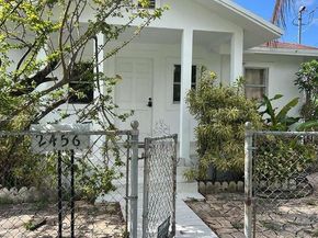 2456 NW 28th St, Miami FL 33142