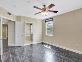 1033 NE 17th Way 1201, Fort Lauderdale FL 33304