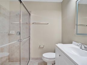 1033 NE 17th Way 1201, Fort Lauderdale FL 33304