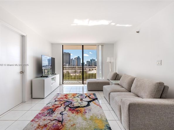 210 174th St 807, Sunny Isles Beach FL 33160