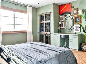 2858 Pine Tree Dr 4, Miami Beach FL 33140