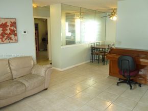 1746 N 3rd Ave N 2, Lake Worth FL 33460