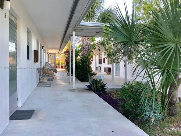 1746 N 3rd Ave N 2, Lake Worth FL 33460