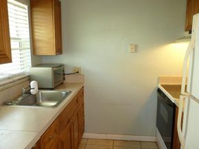 1746 N 3rd Ave N 2, Lake Worth FL 33460