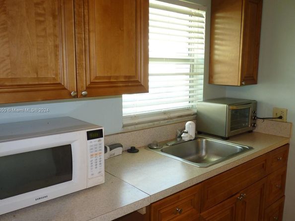 1746 N 3rd Ave N 2, Lake Worth FL 33460