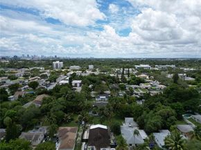 2527 Fillmore St, Hollywood FL 33020