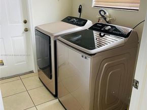 1750 SE 19th Ave, Homestead FL 33035