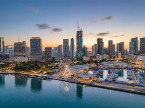 244 Biscayne Blvd 3702, Miami FL 33132