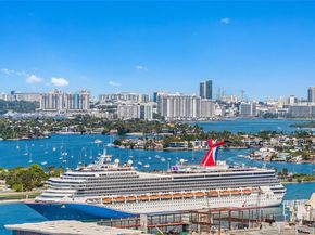 244 Biscayne Blvd 3702, Miami FL 33132