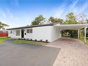 610 NW 38th Ct, Deerfield Beach FL 33064