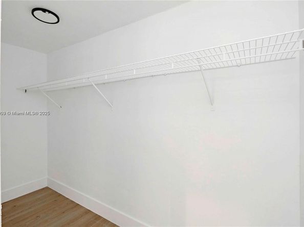 610 NW 38th Ct, Deerfield Beach FL 33064