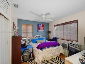 424 SW 7th Ave, Boynton Beach FL 33435