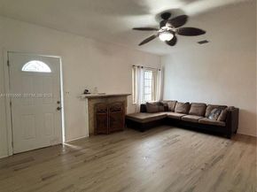 808 NW 75th St, Miami FL 33150