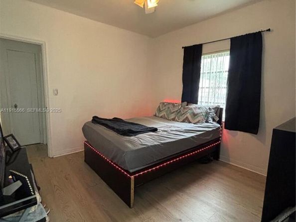 808 NW 75th St, Miami FL 33150