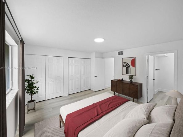 2179 Hacienda Ter, Weston FL 33327