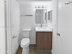 2179 Hacienda Ter, Weston FL 33327