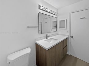 2179 Hacienda Ter, Weston FL 33327