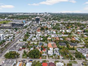 623 NE 4th St, Hallandale Beach FL 33009