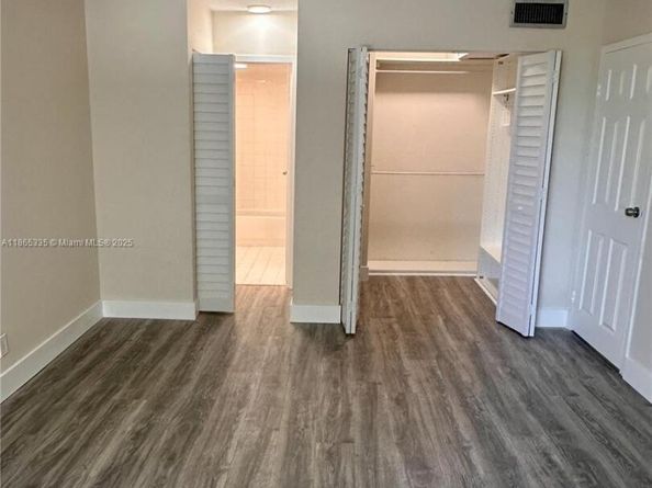 2935 NE 163rd ST 3P, North Miami Beach FL 33160