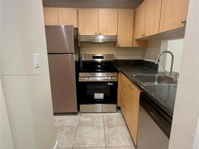 2935 NE 163rd ST 3P, North Miami Beach FL 33160