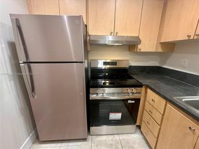 2935 NE 163rd ST 3P, North Miami Beach FL 33160