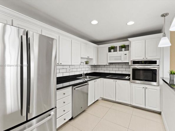 19380 Collins Ave 1602, Sunny Isles Beach FL 33160