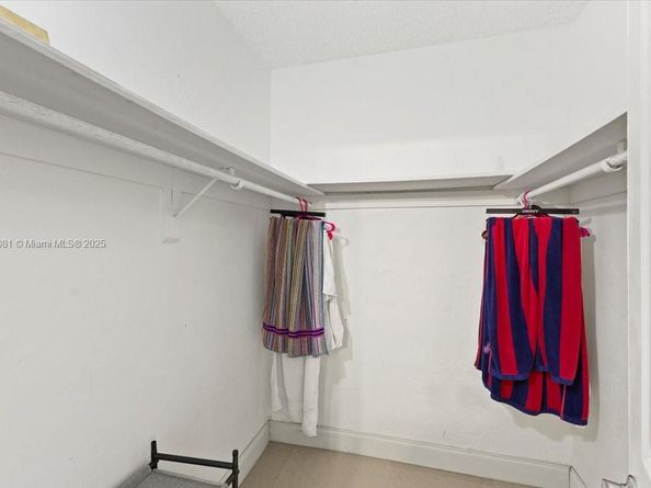 19380 Collins Ave 1602, Sunny Isles Beach FL 33160