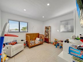 8340 NW 178th St, Hialeah FL 33015