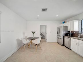 8340 NW 178th St, Hialeah FL 33015