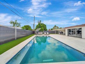 8340 NW 178th St, Hialeah FL 33015
