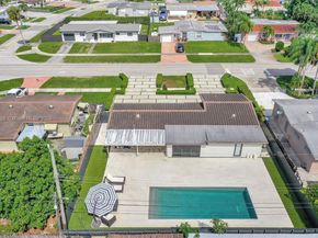 8340 NW 178th St, Hialeah FL 33015