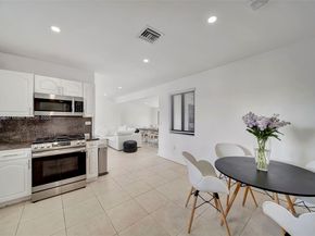 8340 NW 178th St, Hialeah FL 33015