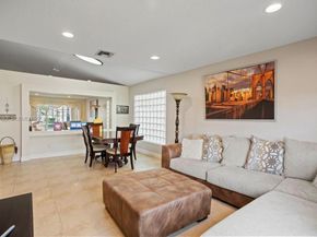 17912 SW 12th Ct, Pembroke Pines FL 33029