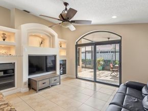 17912 SW 12th Ct, Pembroke Pines FL 33029