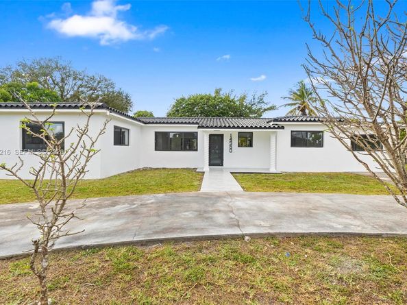 14950 NE 2nd Ave, Miami FL 33161