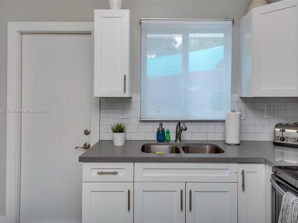 4282 NW 1st Ave, Miami FL 33127