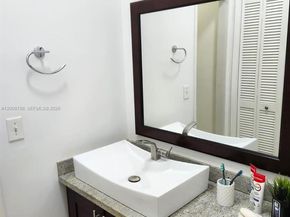9195 Fontainebleau Blvd 6, Miami FL 33172