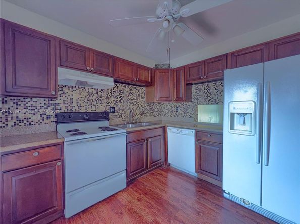 1103 NW 58th Ter 224, Sunrise FL 33313