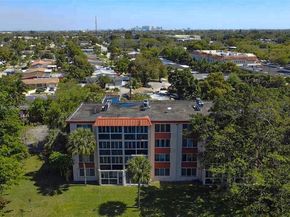 1103 NW 58th Ter 224, Sunrise FL 33313