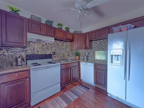 1103 NW 58th Ter 224, Sunrise FL 33313