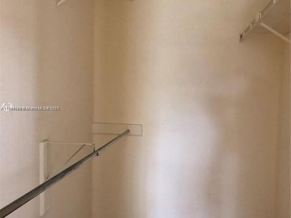 949 Riverside Dr 427, Coral Springs FL 33071