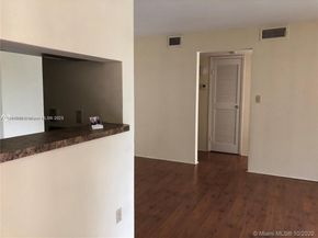 949 Riverside Dr 427, Coral Springs FL 33071