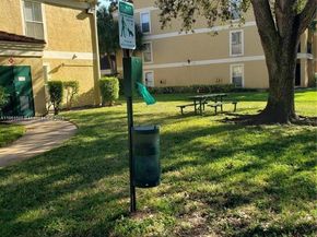 949 Riverside Dr 427, Coral Springs FL 33071