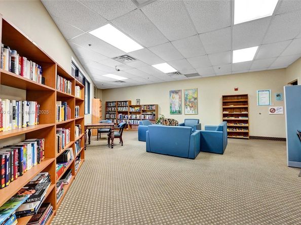 8900 Washington Blvd 506A, Pembroke Pines FL 33025